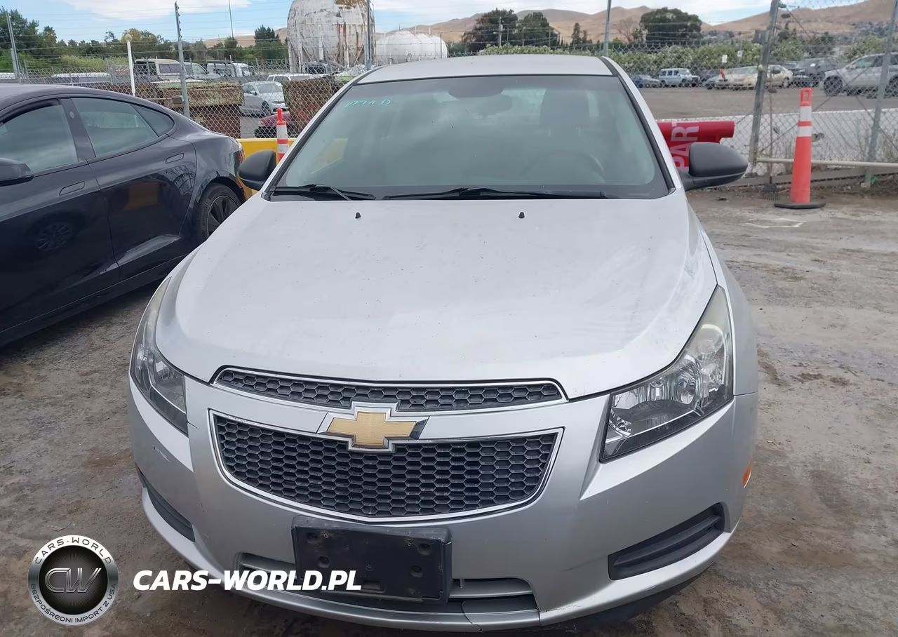 2011 Chevrolet Cruze Ls VIN:1G1PC5SH9B7123109 - 6