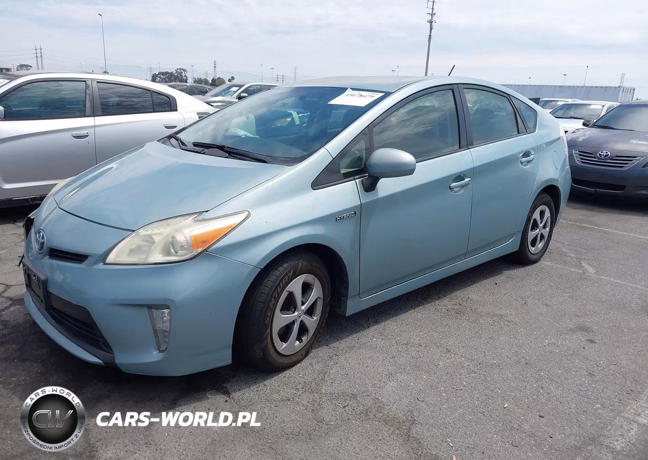 2013 Toyota Prius Three VIN:JTDKN3DU9D1682045 - 2