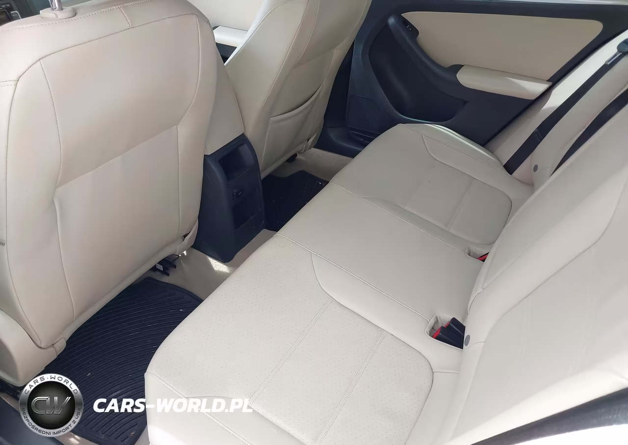 2015 Volkswagen Jetta 1.8T Se VIN:3VWD07AJ7FM284165 - 8
