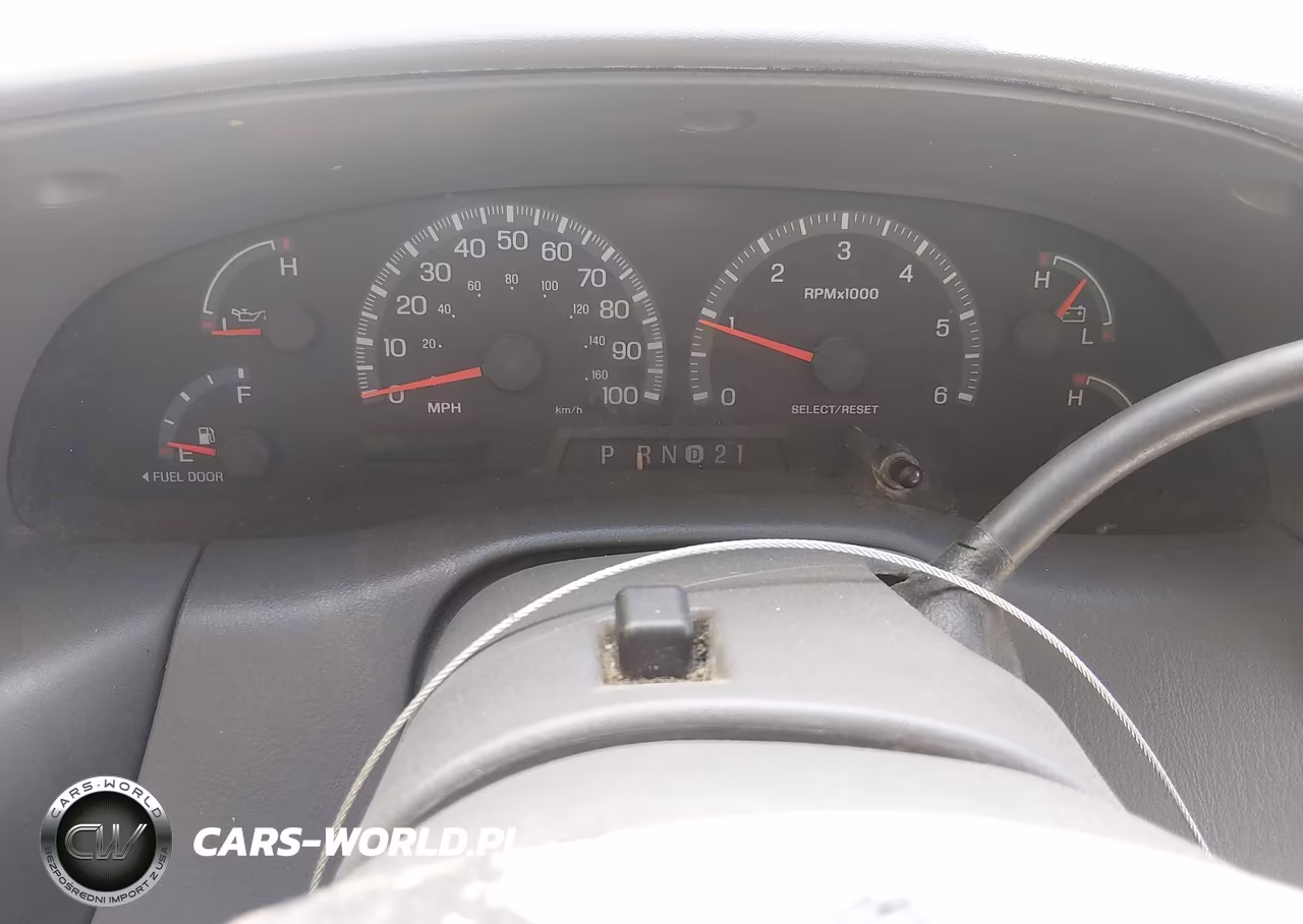 2001 Ford F-150 King Ranch Edition-Lariat-Xlt VIN:1FTRW08L71KE32918 - 7