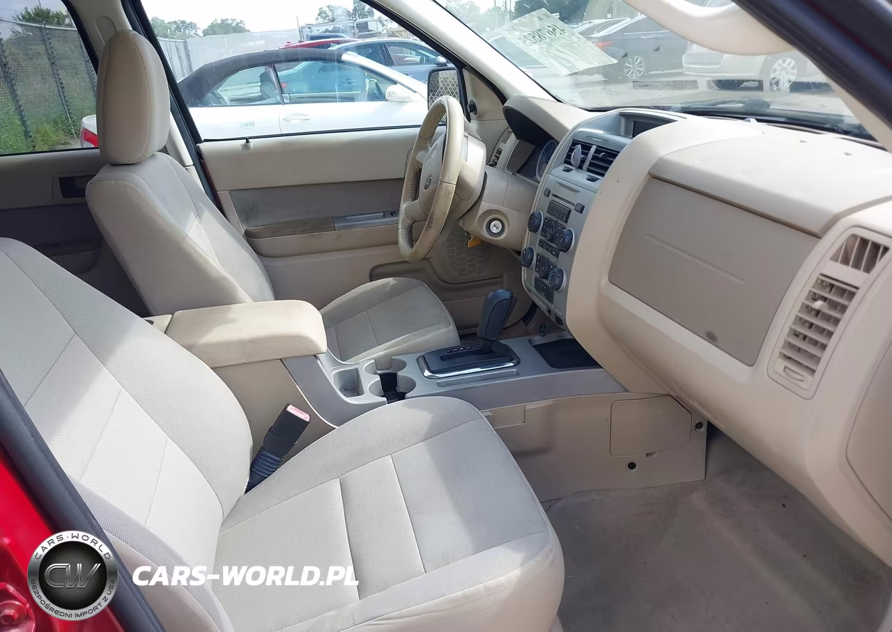 2011 Ford Escape Xlt VIN:1FMCU0DG6BKC54081 - 5