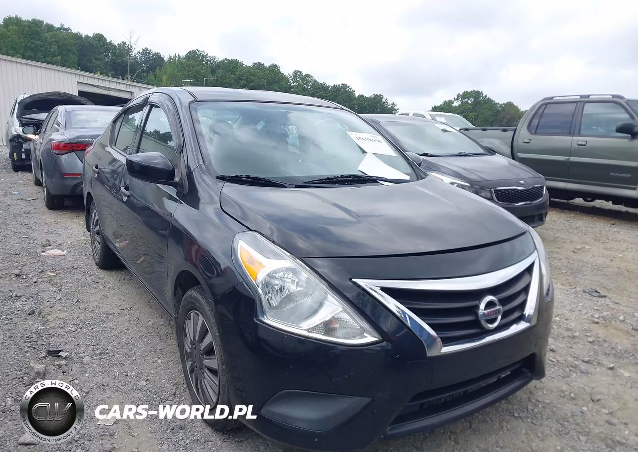 2017 Nissan Versa 1.6 S+ – zdjęcie 1 z 11