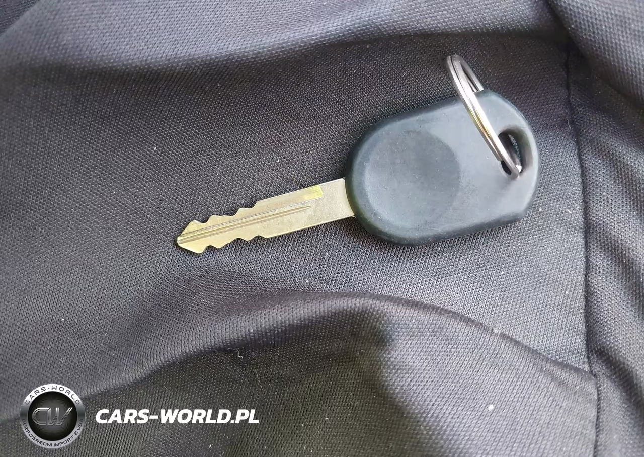 2007 Ford Escape Xls-Xls Manual VIN:1FMCU02Z37KA30150 - 11