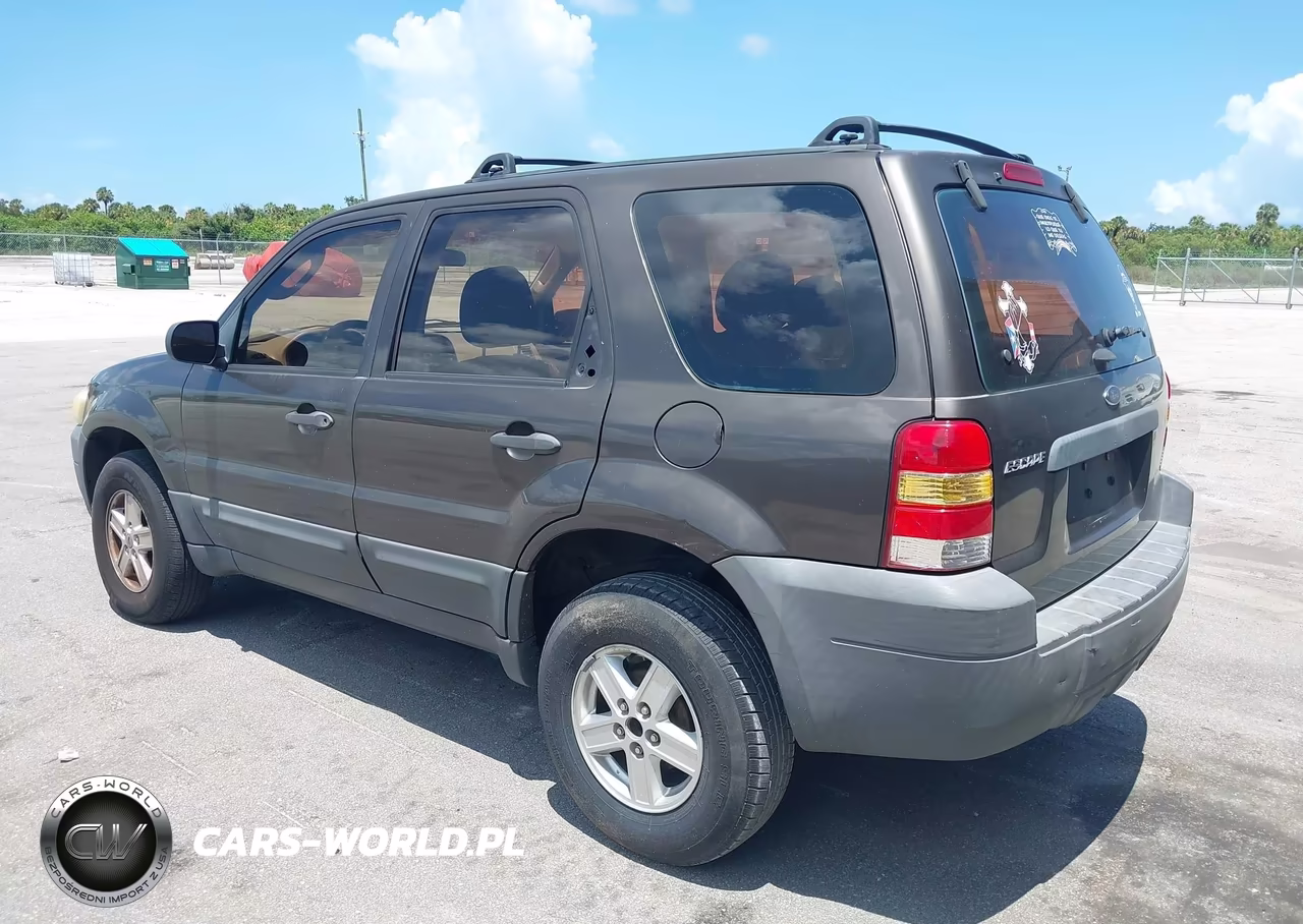 2007 Ford Escape Xls-Xls Manual VIN:1FMCU02Z37KA30150 - 3