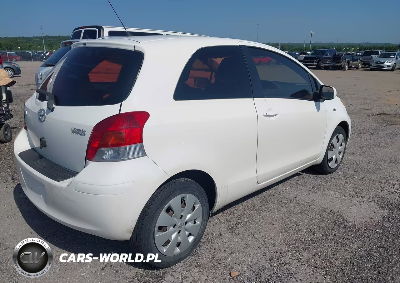 2010 Toyota Yaris VIN:JTDJT4K37A5296939 - 4