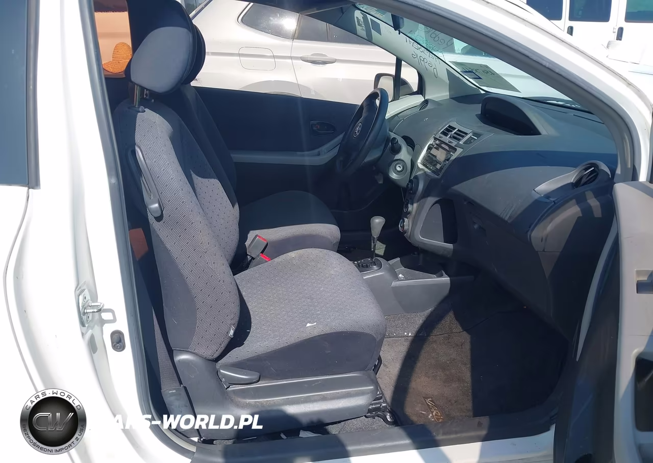 2010 Toyota Yaris VIN:JTDJT4K37A5296939 - 5