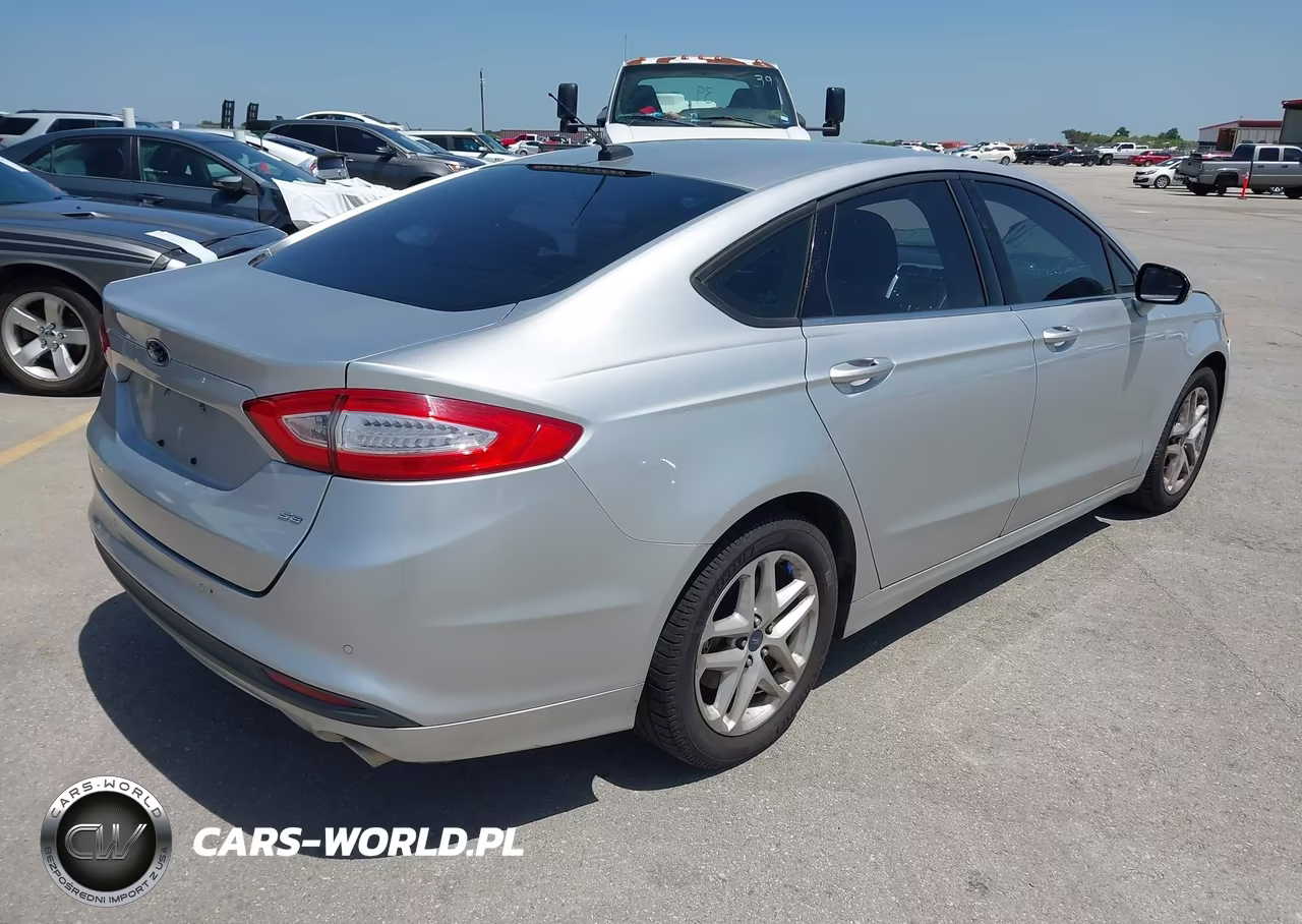 2013 Ford Fusion Se VIN:3FA6P0H78DR215676 - 4