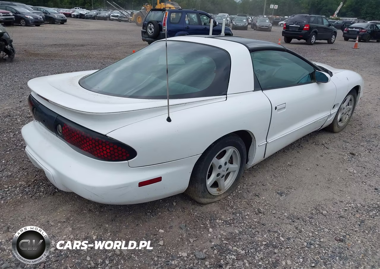 1998 Pontiac Firebird VIN:2G2FS22K7W2210394 - 4