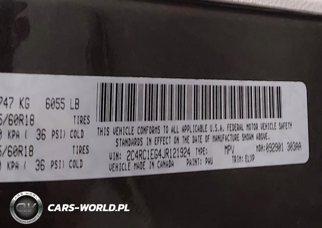 2018 Chrysler Pacifica Touring L Plus VIN:2C4RC1EG4JR121924 - 9
