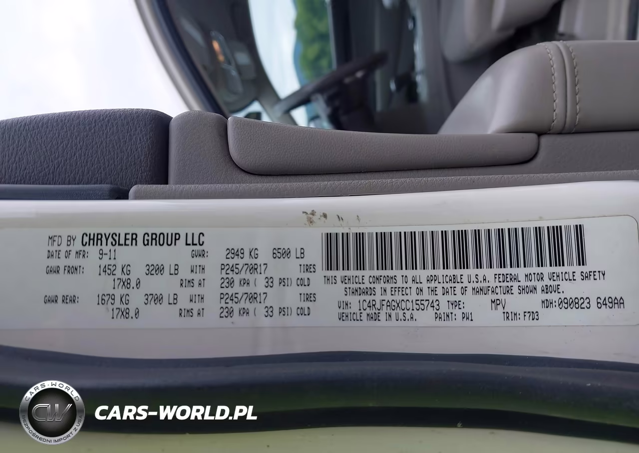 2012 Jeep Grand Cherokee Laredo VIN:1C4RJFAGXCC155743 - 9