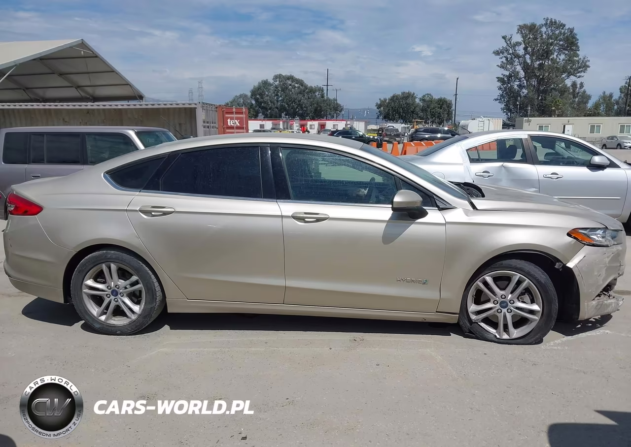 2018 Ford Fusion Hybrid Se VIN:3FA6P0LU5JR146440 - 13