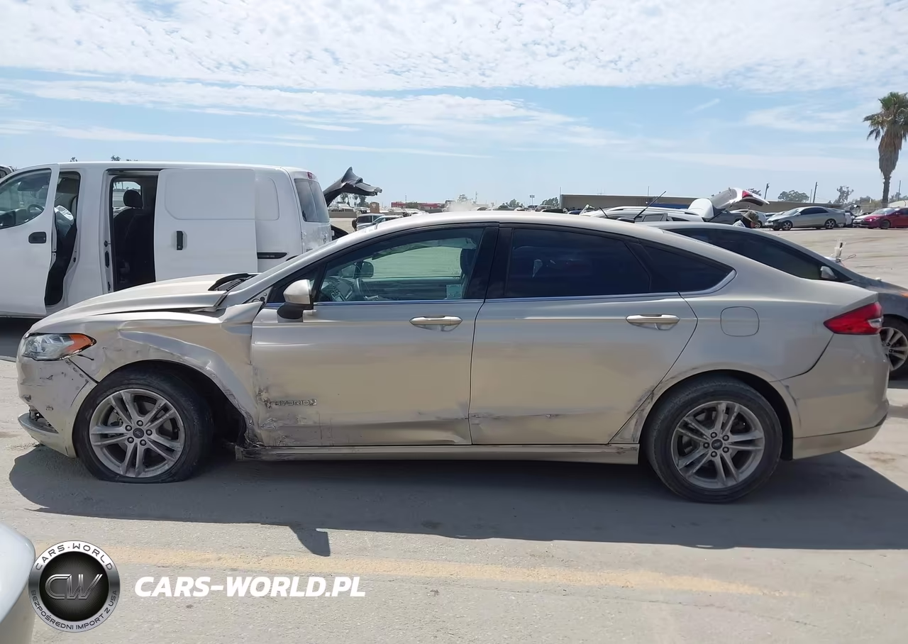 2018 Ford Fusion Hybrid Se VIN:3FA6P0LU5JR146440 - 14