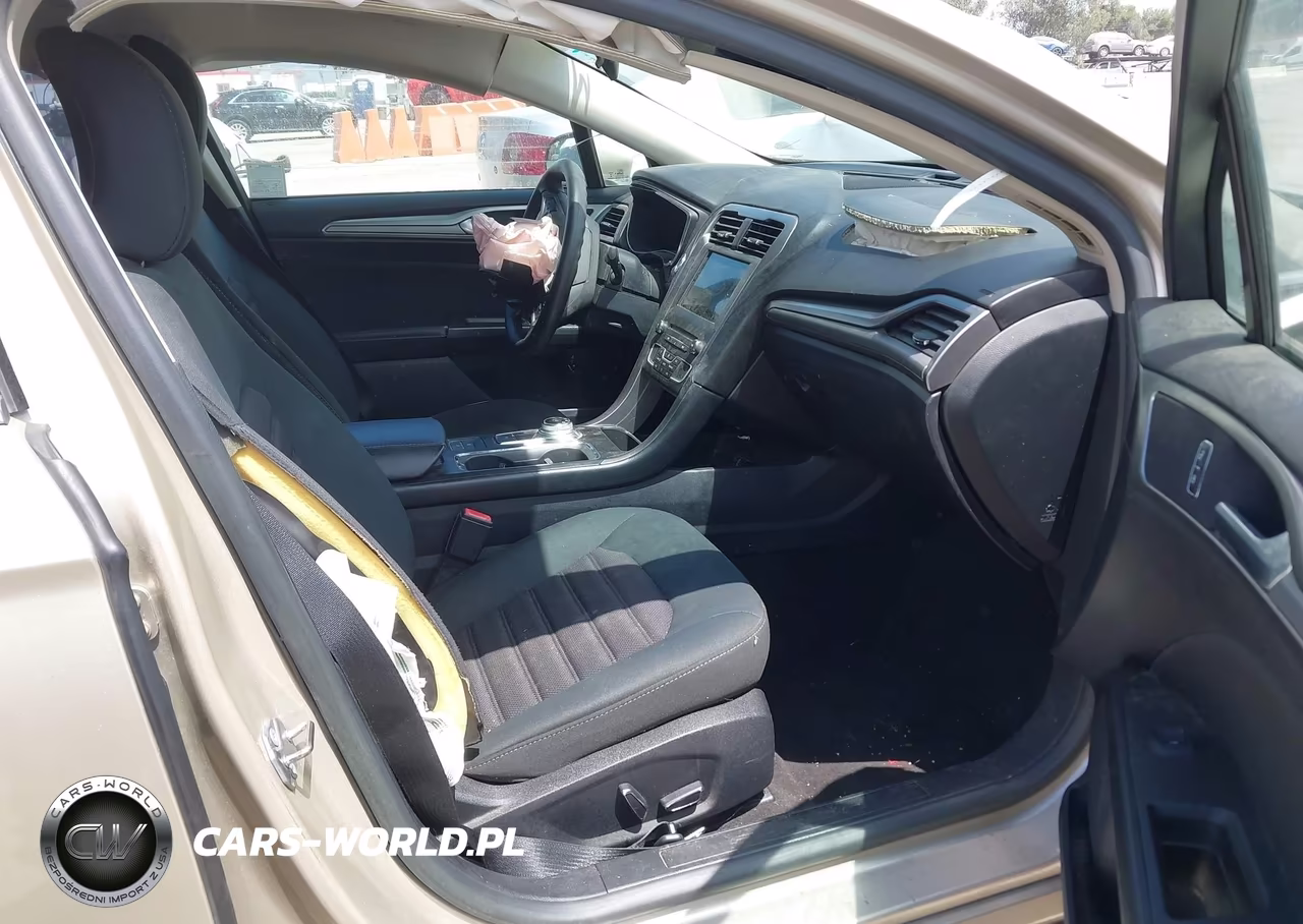 2018 Ford Fusion Hybrid Se VIN:3FA6P0LU5JR146440 - 5
