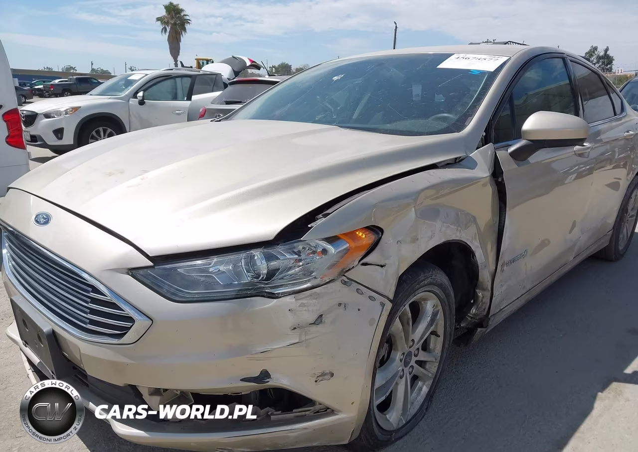 2018 Ford Fusion Hybrid Se VIN:3FA6P0LU5JR146440 - 6