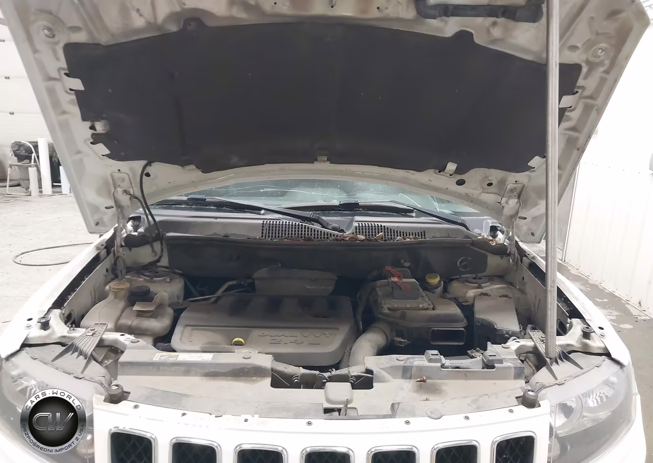 2014 Jeep Compass Sport VIN:1C4NJDBB0ED538402 - 10