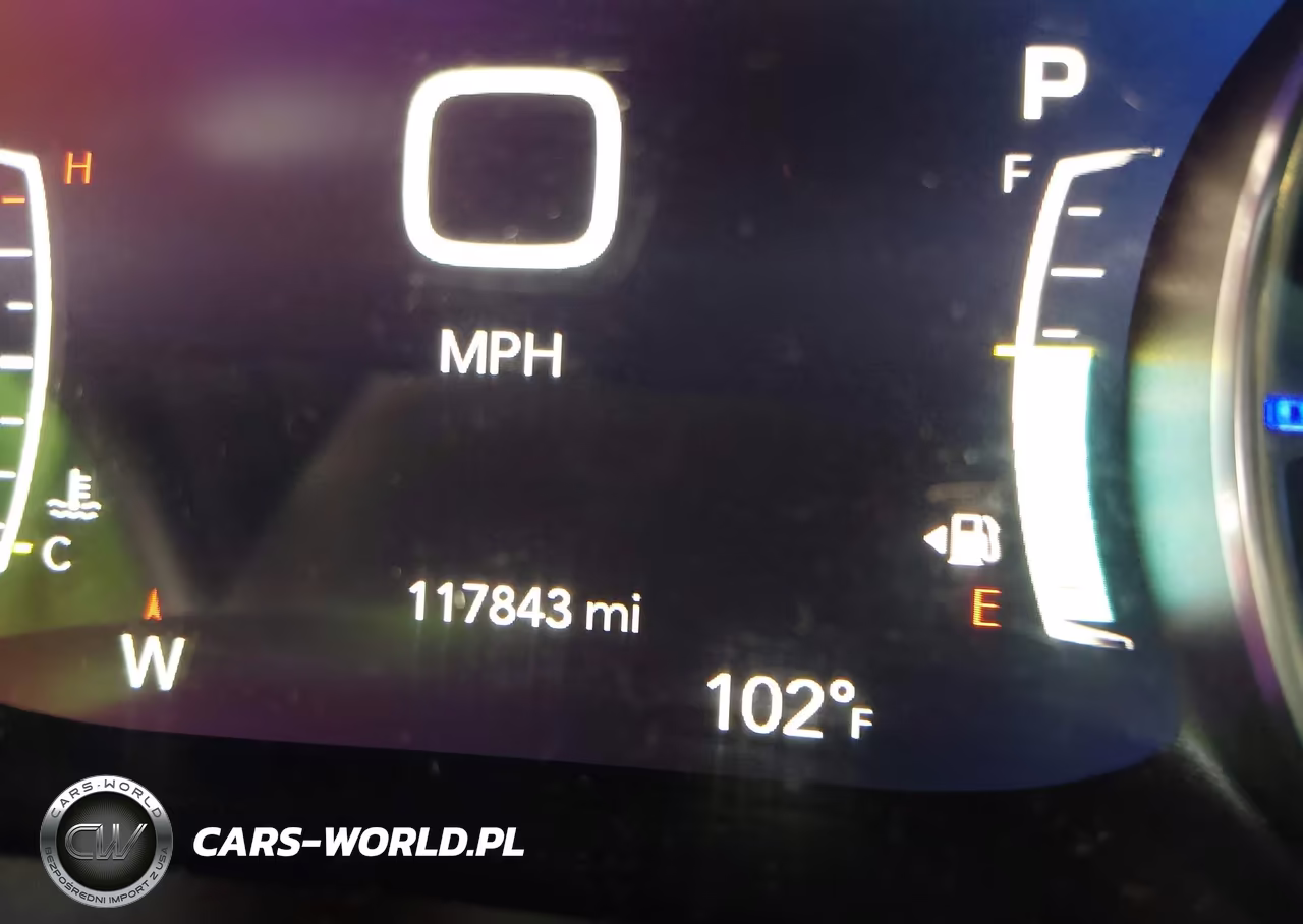 2020 Chrysler Pacifica Touring L VIN:2C4RC1BG9LR190521 - 15