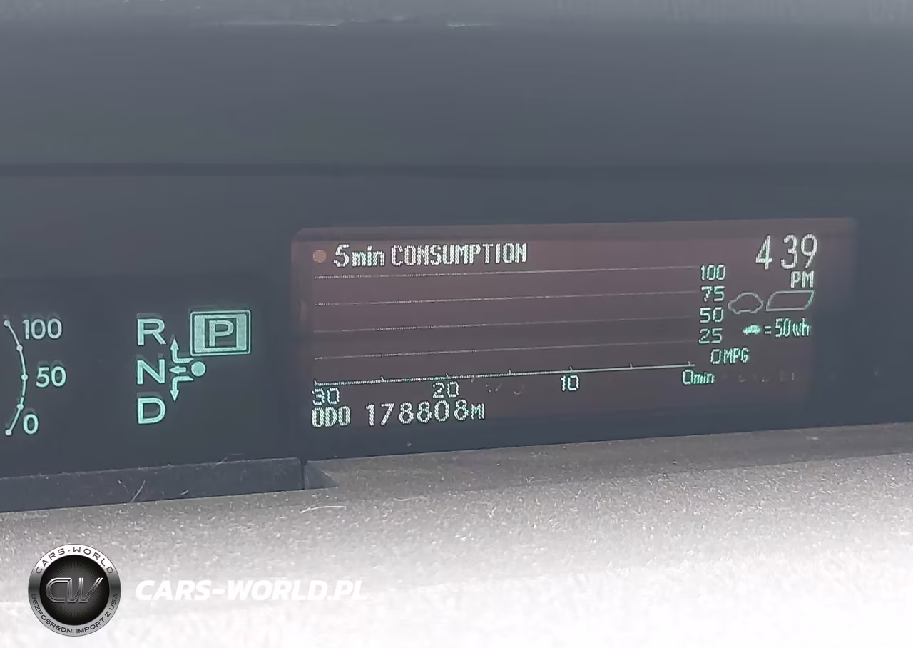 2014 Toyota Prius Two VIN:JTDKN3DU7E1739585 - 15