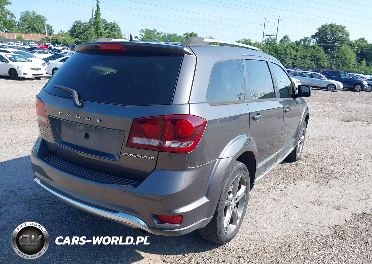 2016 Dodge Journey Crossroad VIN:3C4PDCGB2GT225819 - 4