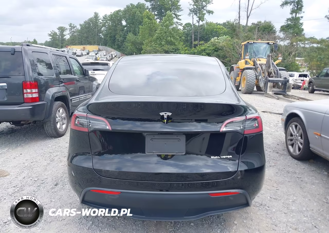 2023 Tesla Model Y Awd-Long Range Dual Motor All-Wheel Drive VIN:7SAYGDEE4PF698248 - 15