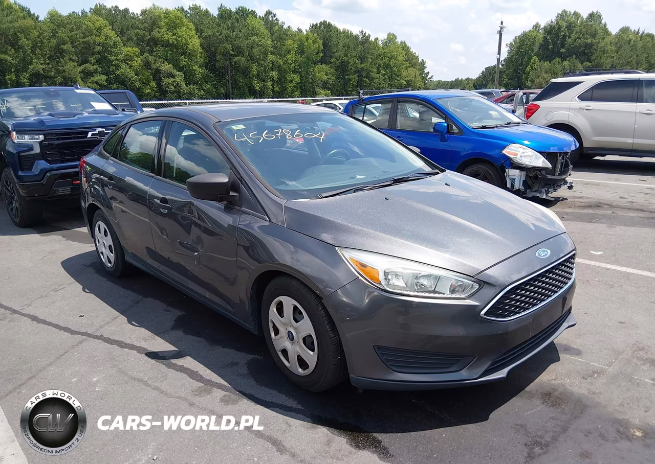 2016 Ford Focus S VIN:1FADP3E26GL241049 - 1