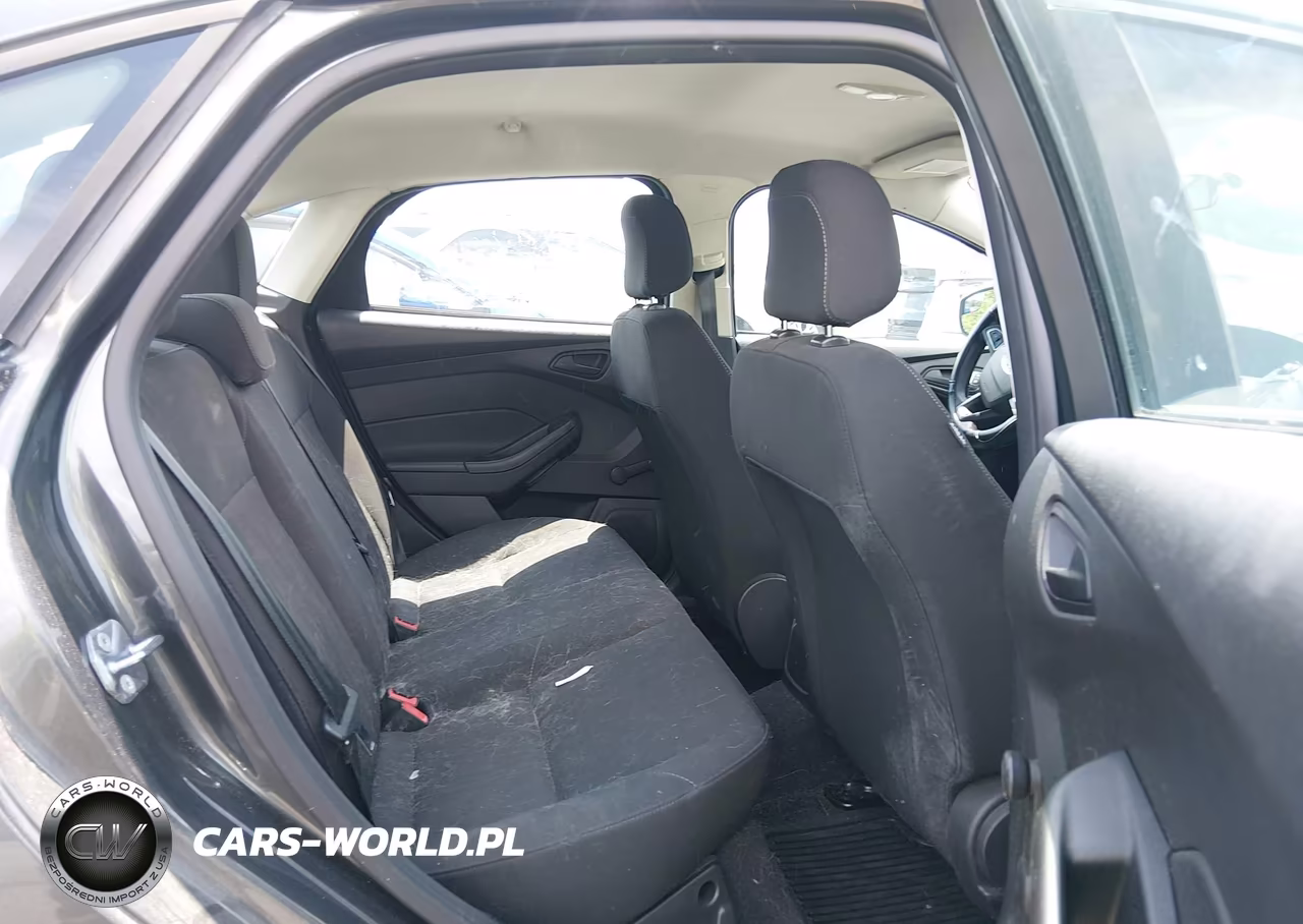 2016 Ford Focus S VIN:1FADP3E26GL241049 - 8