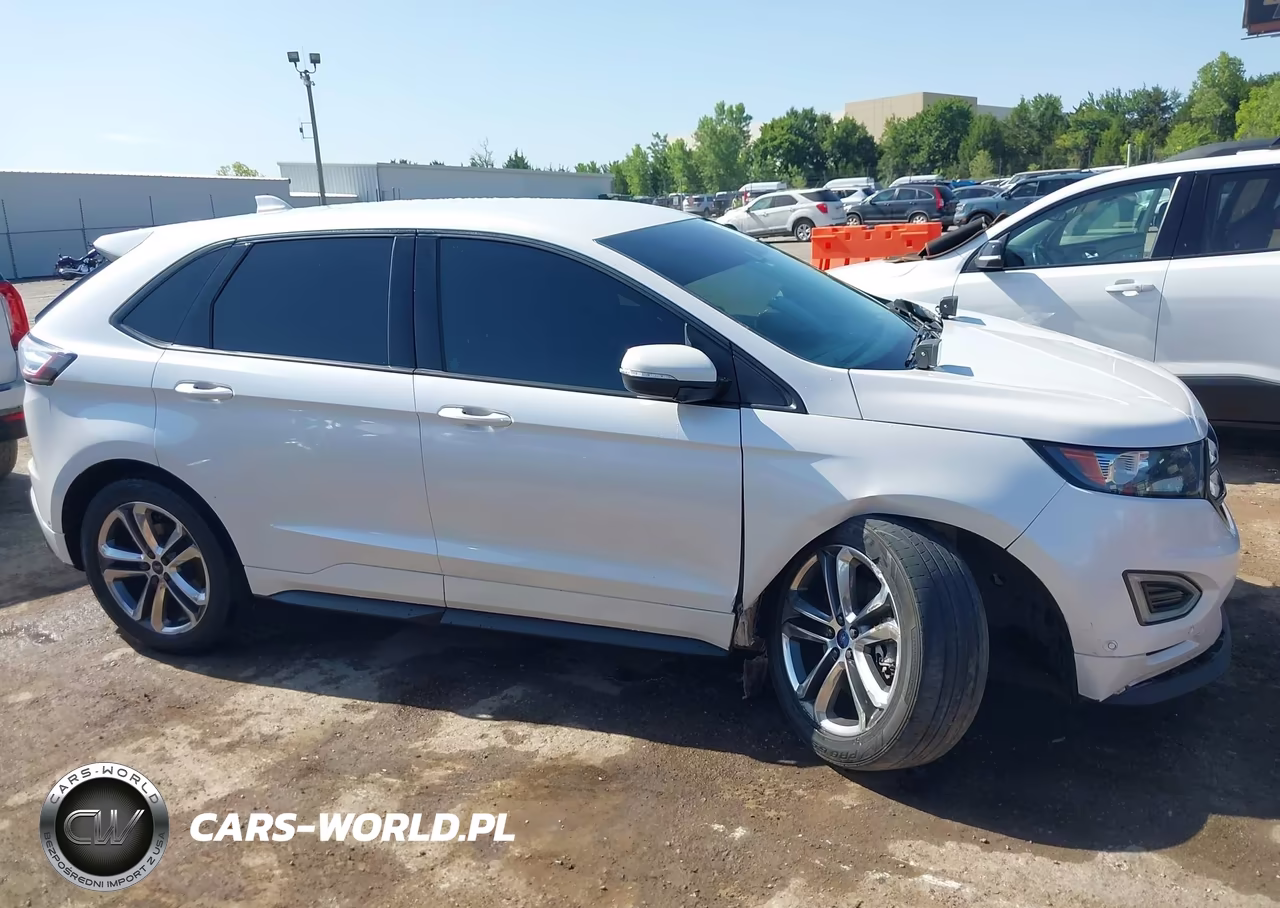2015 Ford Edge Sport VIN:2FMTK4APXFBB55670 - 13