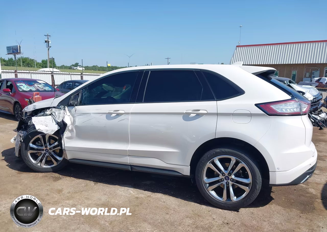 2015 Ford Edge Sport VIN:2FMTK4APXFBB55670 - 14