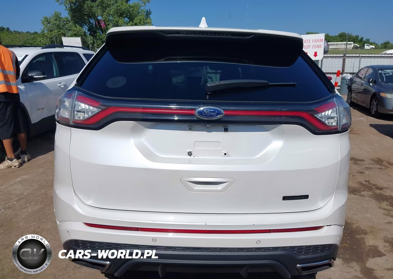 2015 Ford Edge Sport VIN:2FMTK4APXFBB55670 - 16