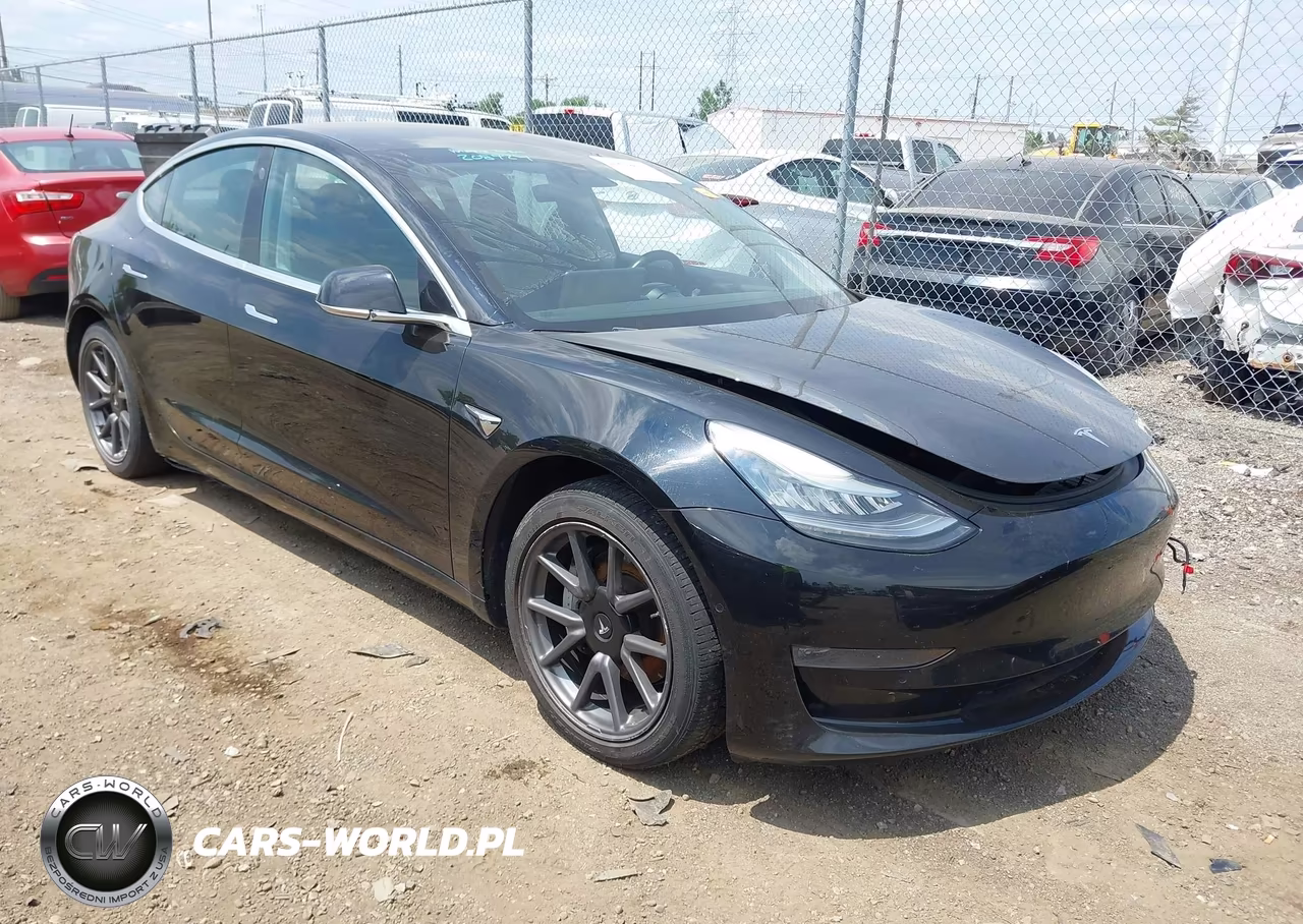 2019 Tesla Model 3 Long Range-Performance – zdjęcie 1 z 15