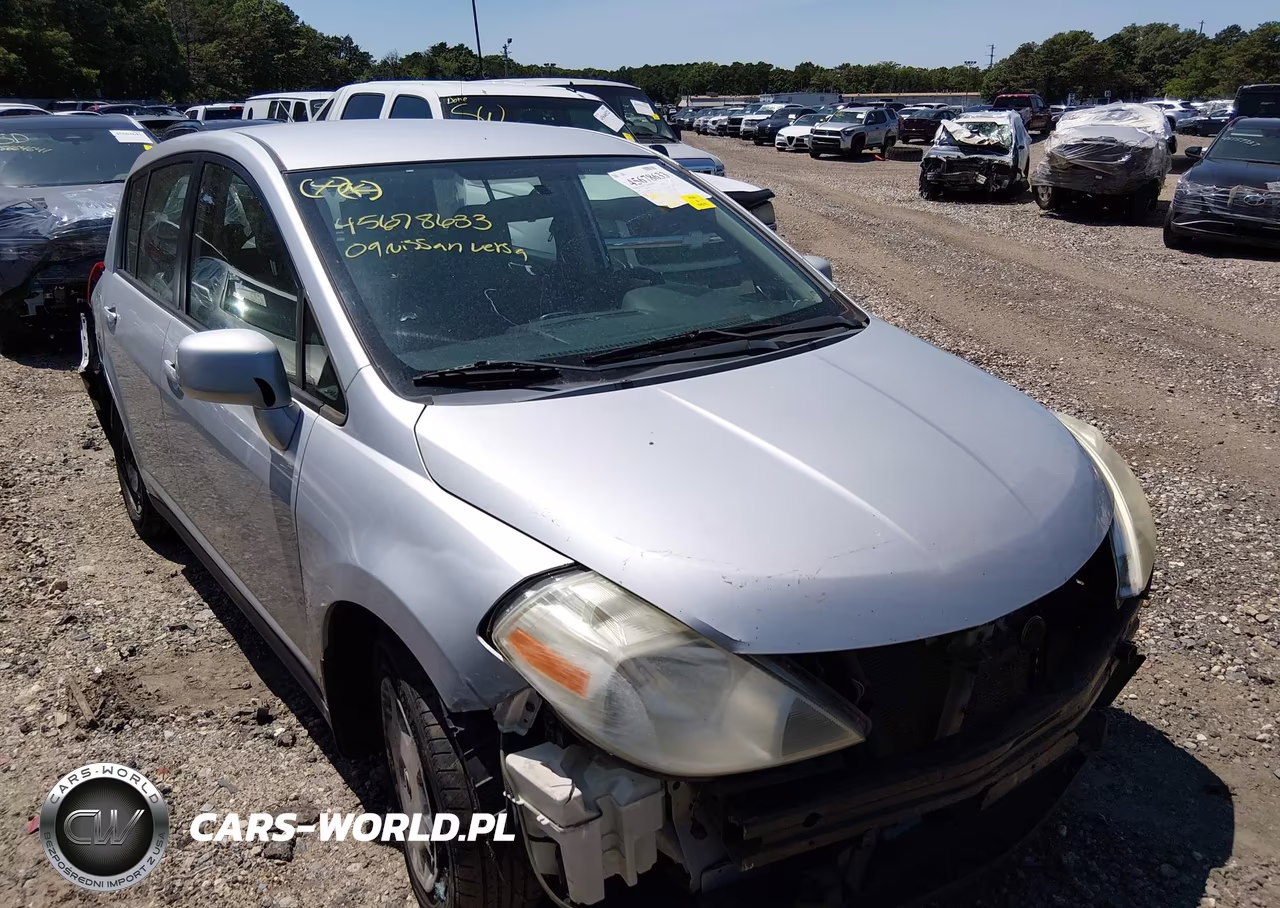 2009 Nissan Versa 1.8S