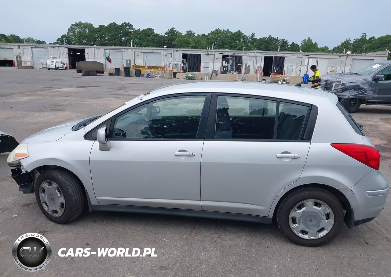 2009 Nissan Versa 1.8S VIN:3N1BC13E09L359462 - 15