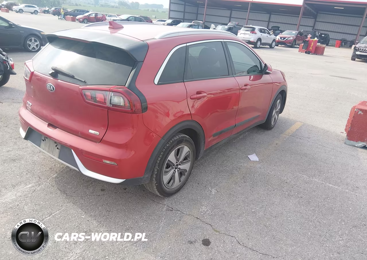 2019 Kia Niro Ex-Touring S VIN:KNDCC3LC6K5339265 - 4