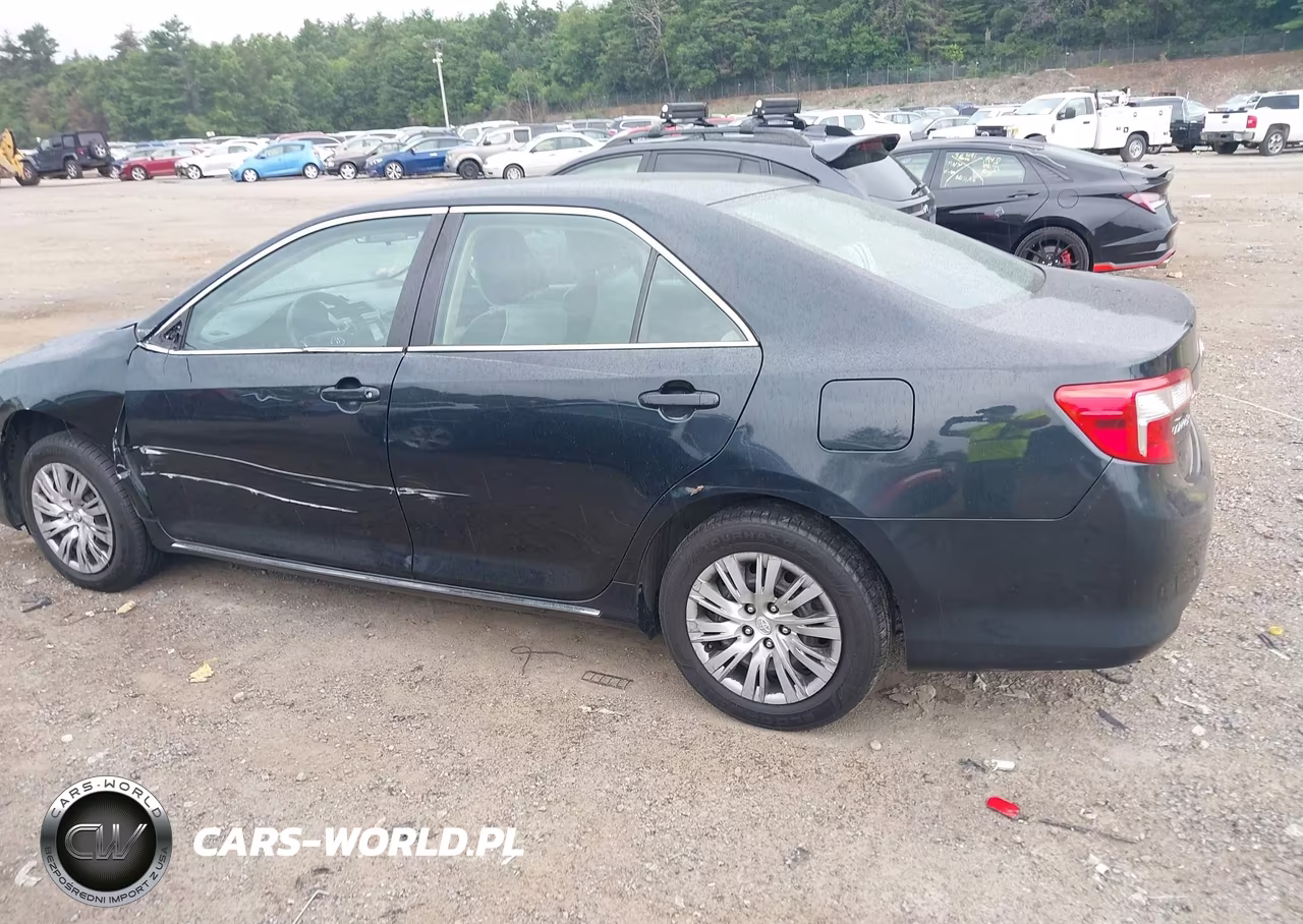 2012 Toyota Camry Le VIN:4T1BF1FK7CU161900 - 14