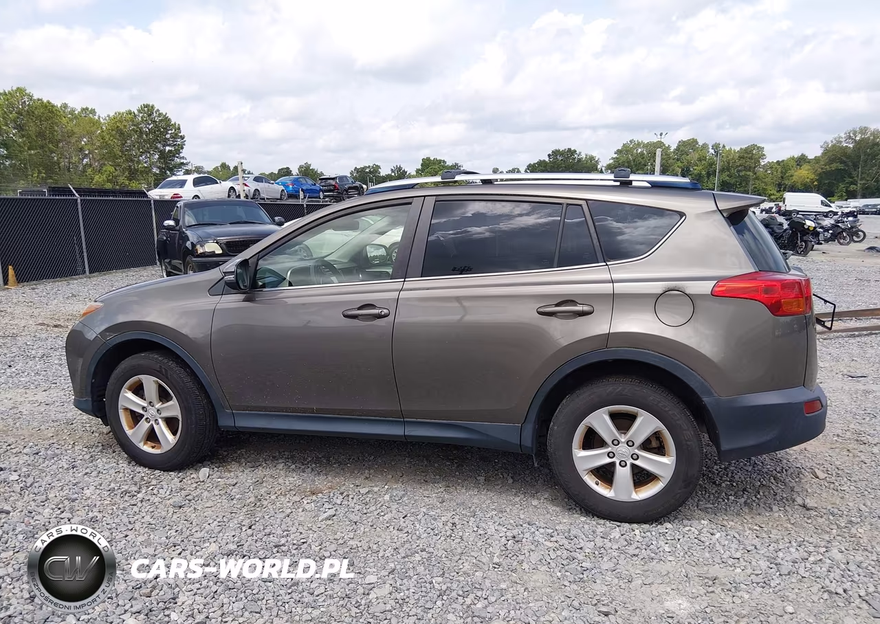 2013 Toyota Rav4 Xle VIN:JTMRFREV2DD028380 - 14