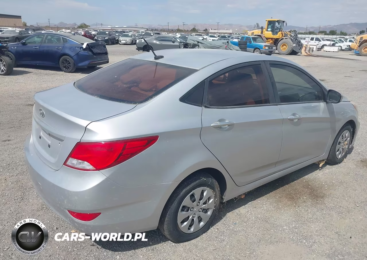 2017 Hyundai Accent Se VIN:KMHCT4AE4HU244448 - 4
