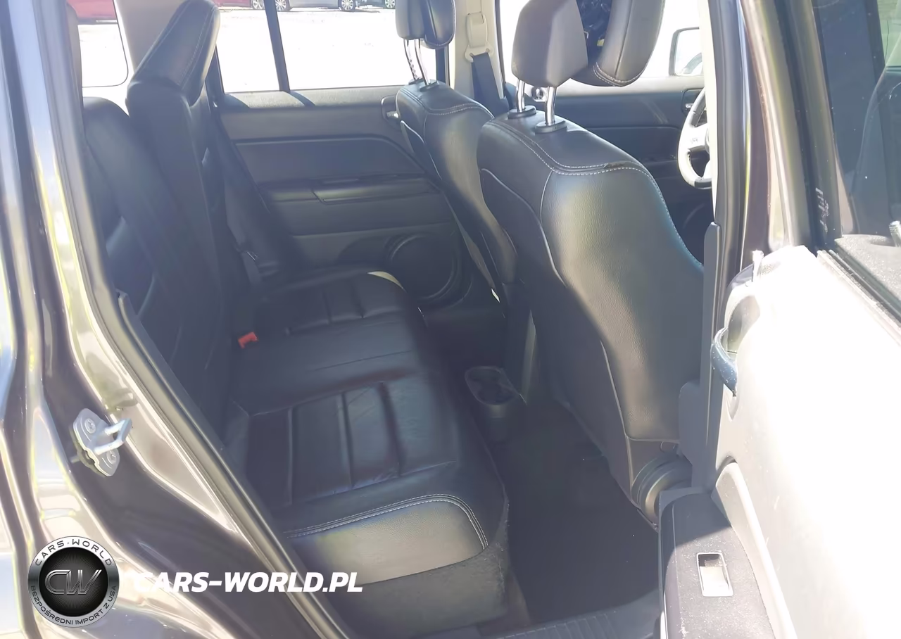 2016 Jeep Patriot High Altitude Edition VIN:1C4NJPFA2GD536527 - 8