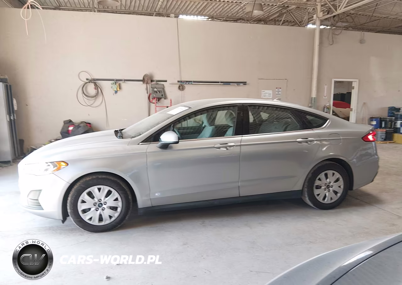 2020 Ford Fusion S VIN:3FA6P0G72LR140389 - 20
