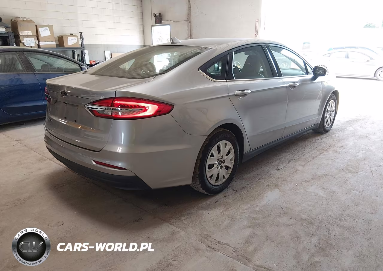2020 Ford Fusion S VIN:3FA6P0G72LR140389 - 4