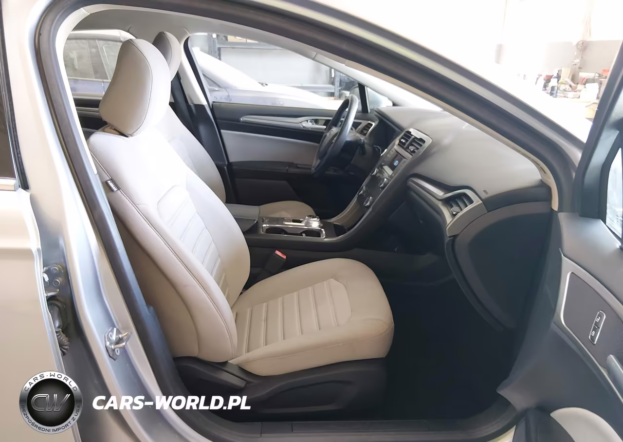 2020 Ford Fusion S VIN:3FA6P0G72LR140389 - 5