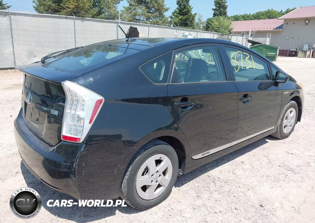 2010 Toyota Prius Iii VIN:JTDKN3DU6A0123652 - 4