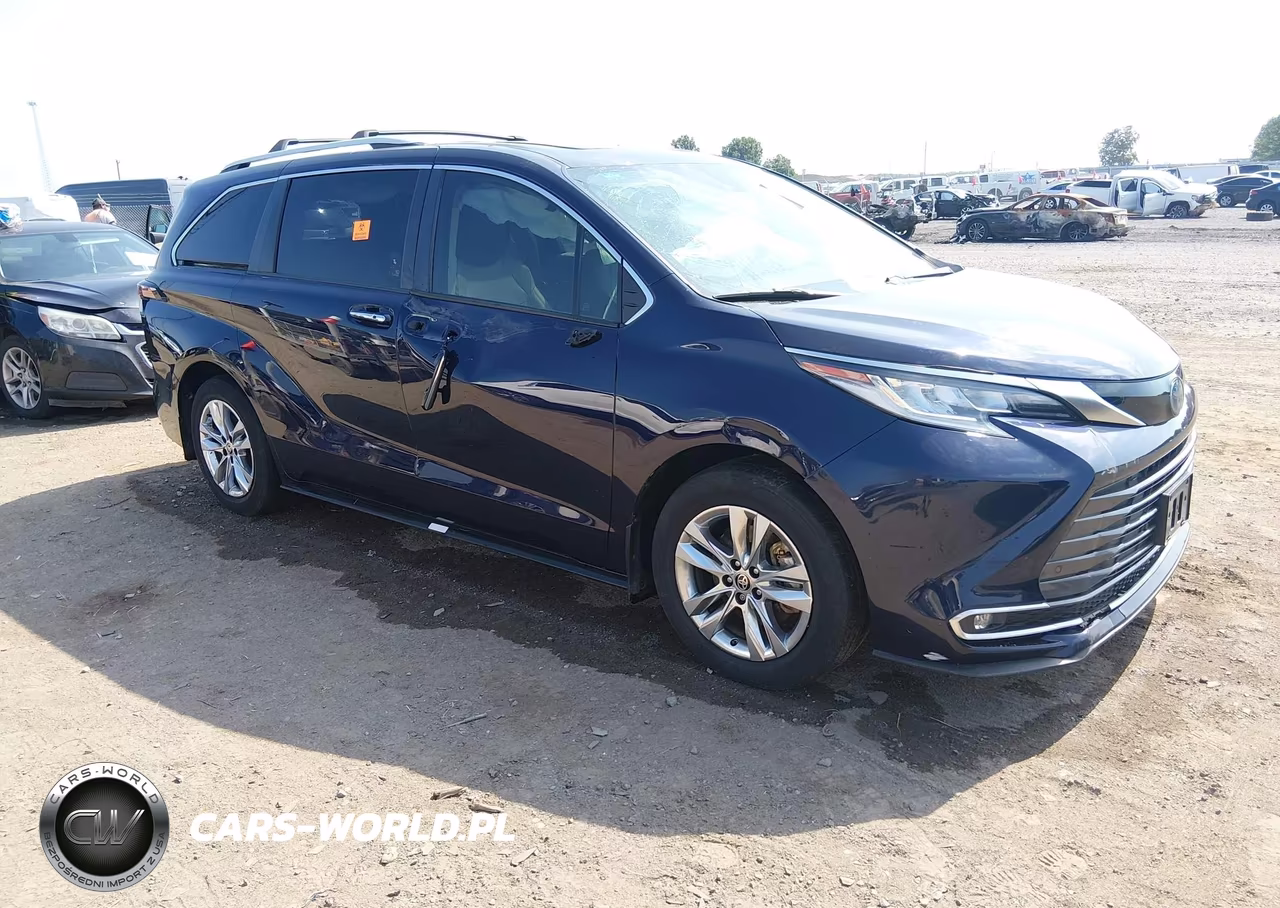 2021 Toyota Sienna Limited