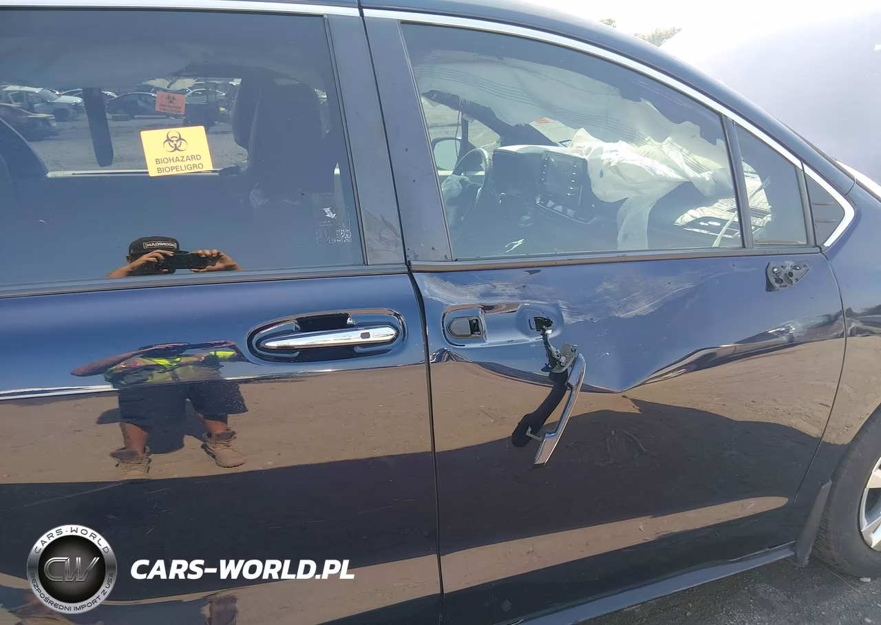 2021 Toyota Sienna Limited VIN:5TDZRKEC5MS034837 - 6