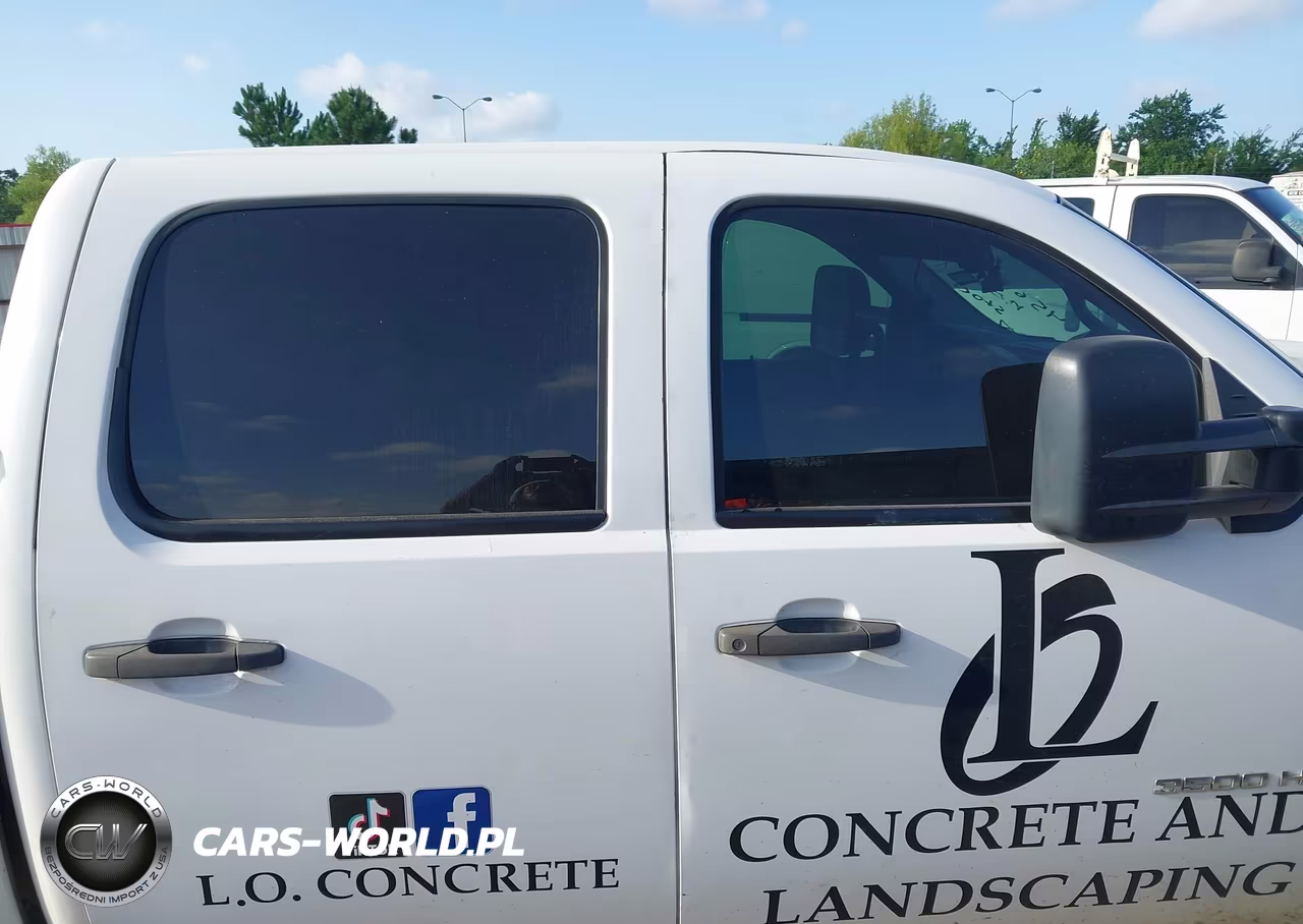 2009 Chevrolet Silverado 3500Hd Work Truck VIN:1GCHC73689F186240 - 13