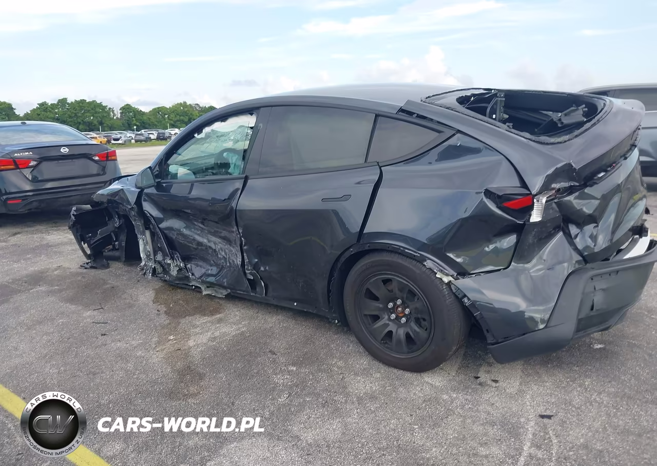 2026 Tesla Model Y Premium Rear-Wheel Drive-Rear-Wheel Drive VIN:7SAYGDED3TA601295 - 19