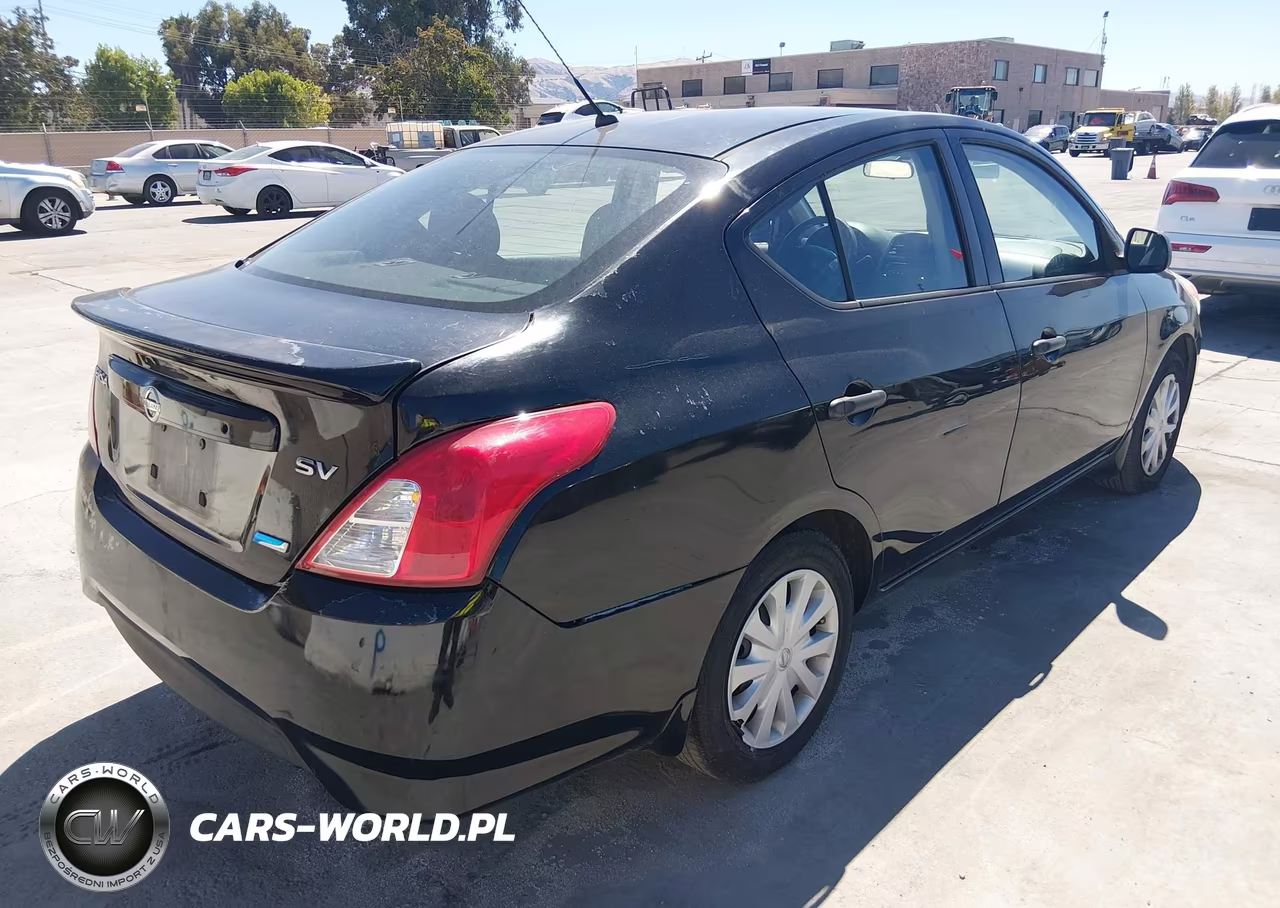 2015 Nissan Versa 1.6 S+ VIN:3N1CN7AP6FL818317 - 4