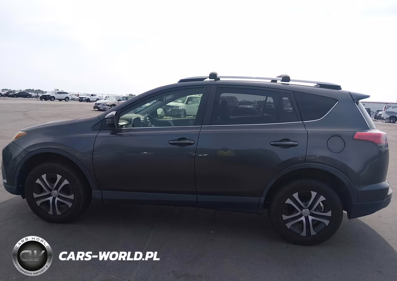 2018 Toyota Rav4 Le VIN:JTMZFREV8JJ190124 - 14