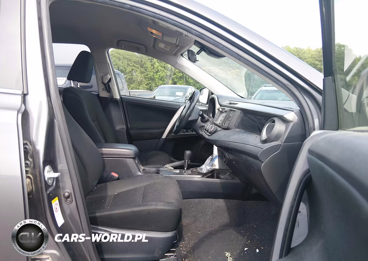 2018 Toyota Rav4 Le VIN:JTMZFREV8JJ190124 - 5