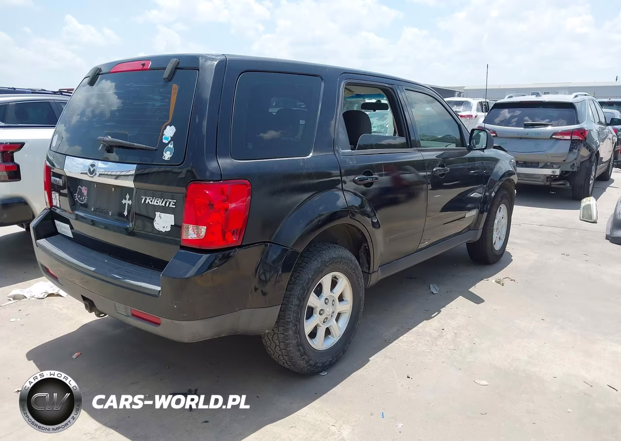 2008 Mazda Tribute S Sport VIN:4F2CZ06188KM19300 - 4