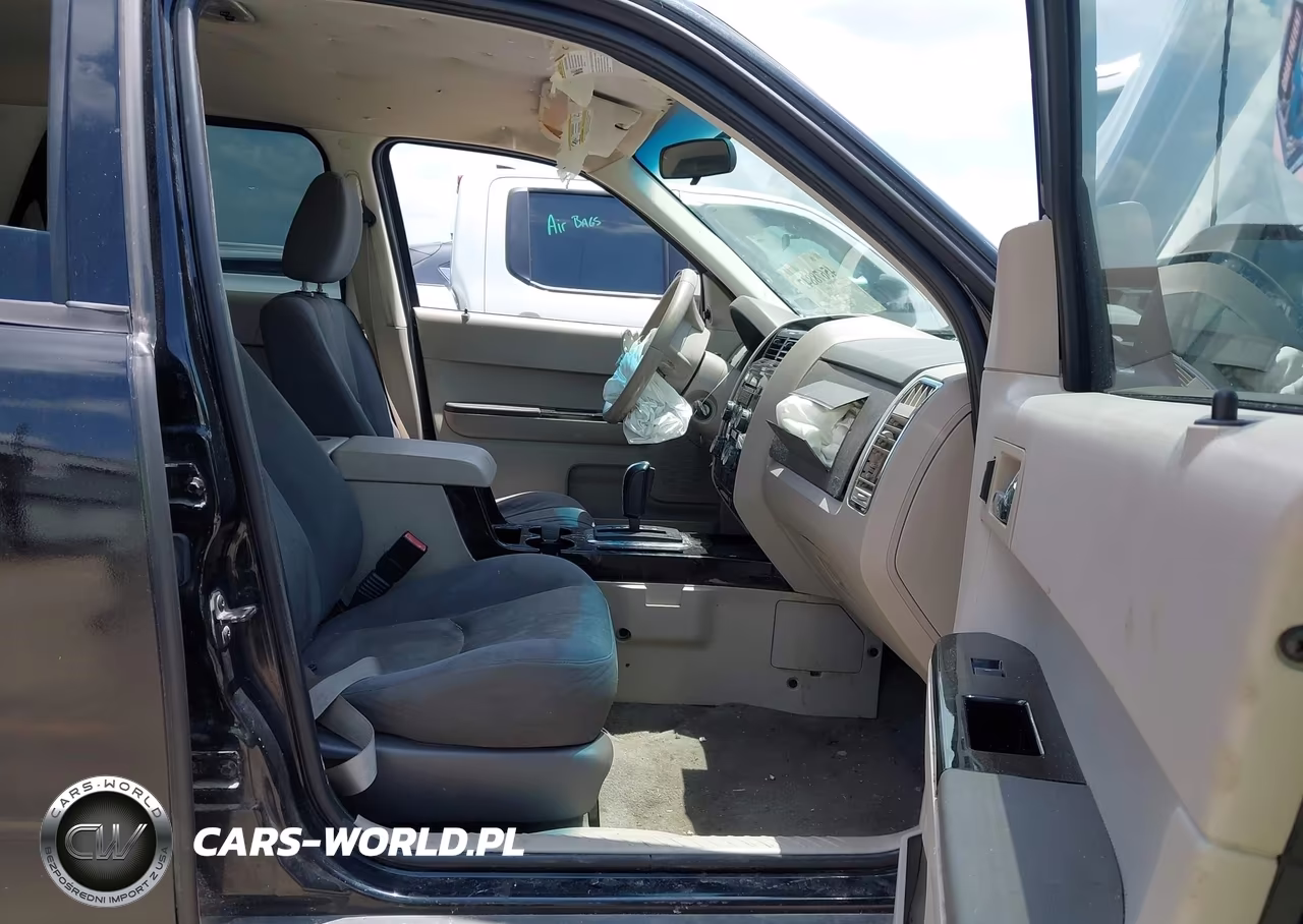2008 Mazda Tribute S Sport VIN:4F2CZ06188KM19300 - 5