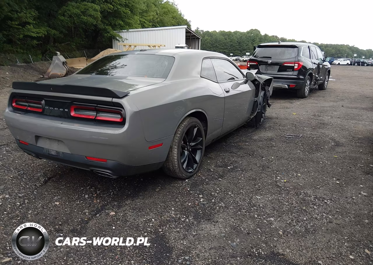 2017 Dodge Challenger R-T VIN:2C3CDZBT4HH610895 - 4